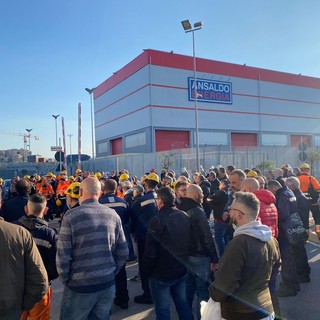 Crisi dell’ex Ilva, il Consiglio Comunale di Genova vota compatto: “Appello al Governo per salvare i lavoratori”