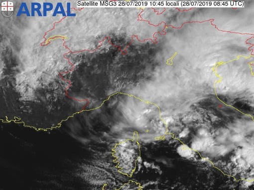 Maltempo, l'allerta diventa gialla fino alle ore 13 di oggi