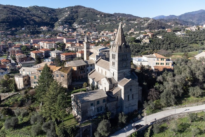 Luoghi del Cuore, la Liguria fuori dal podio: sesto posto per la Basilica dei Fieschi di Cogorno