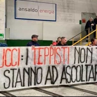 Fischi a Bucci all'Ansaldo, la solidarietà del centrodestra