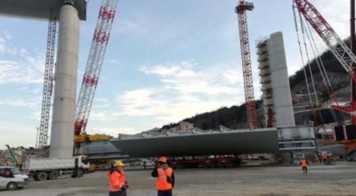 Nuovo ponte sul Polcevera: temporanea chiusura di via Fillak per il varo della seconda campata di levante