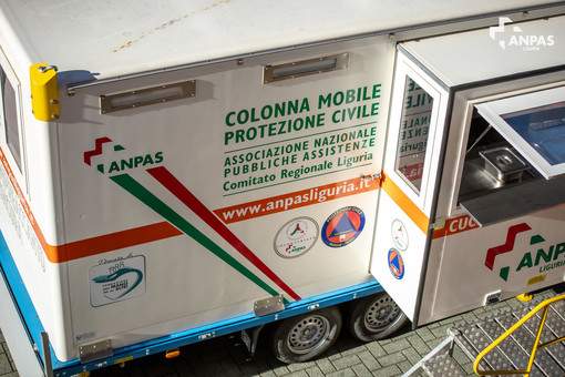 Inaugurata la nuova cucina da campo della Protezione Civile