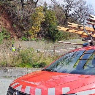 Maltempo, Genova ed entroterra alle prese con le frane: tutti i fronti aperti