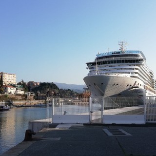 Coronavirus: due passeggeri olandesi della Costa Luminosa in ospedale a Savona