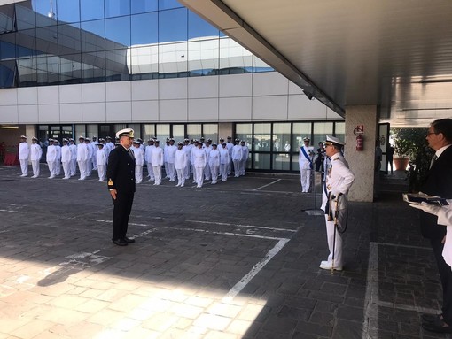 Medaglia di bronzo al merito di marina per il comandante Pietro Sinisi di Costa Crociere