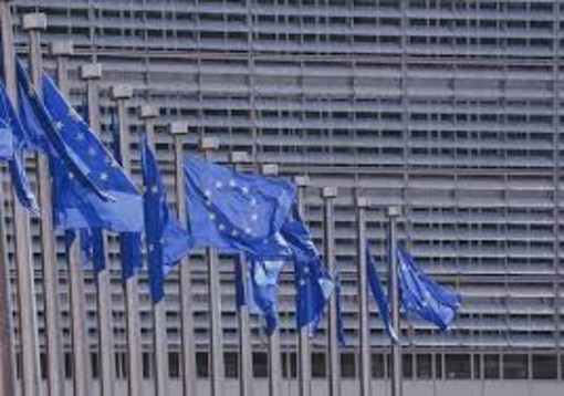 Coronavirus: orientamenti dell'UE per tornare al lavoro in sicurezza  