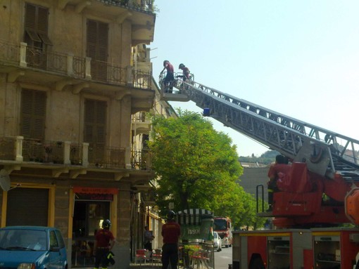 Savona: Piovono calcinacci, e non è una novità