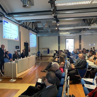 'Le professioni del mare', un convegno dedicato agli studenti dell'Istituto Nautico San Giorgio (Video)