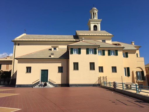 Boccadasse, sorpreso a rubare le elemosine in chiesa: arrestato