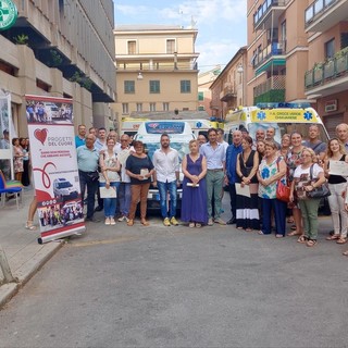 Solidarietà, consegnato un Fiat Doblò alla Croce Verde Chiavarese