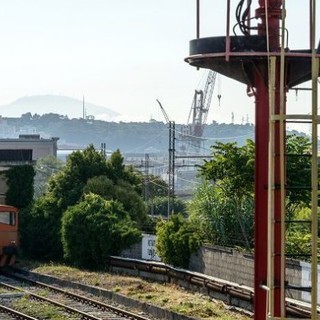 Depositi costieri: a Ponente, sul dislocamento rischia di andare in scena una guerra tra ‘poveri’