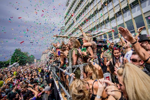 Genova Dance Parade, domenica la discoteca per le vie della città: tutte le modifiche alla viabilità
