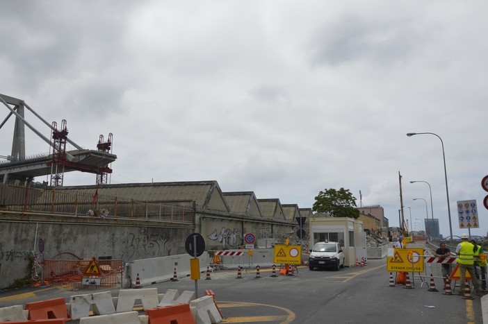 Demolizione Ponte Morandi, Bucci: &quot;Penso che faremo tutto il 27&quot;