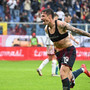 Pinamonti riacciuffa il Bologna e il Genoa dei giovani strappa il pareggio: è 2-2