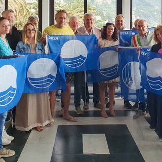 A Moneglia la cerimonia di consegna della Bandiera Blu agli stabilimenti balneari