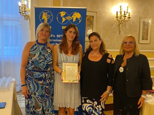 Il premio &quot;Genova città delle Donne&quot; assegnato a Sofia Sacchitelli