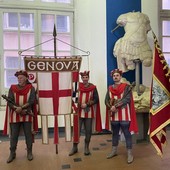 Bagno di folla a Genova per le celebrazioni della Festa della Bandiera (foto)