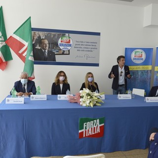 Forza Italia ligure verso la riorganizzazione in vista delle regionali: presentata la nuova sede di Genova (VIDEO e FOTO)