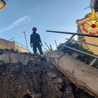 Frana di Castelletto, complicate operazioni di messa in sicurezza (Foto)