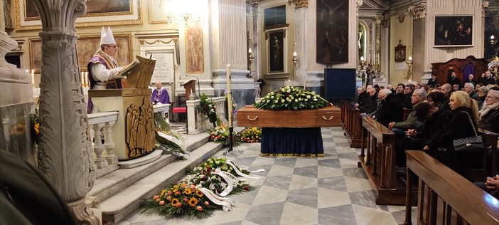 Loano e il mondo della sanità ligure salutano Salvatore Giuffrida: &quot;Figura bella, uomo buono e carico di altruismo&quot;