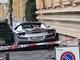 Ferrari si schianta contro un dehor di via Casaregis (Video)