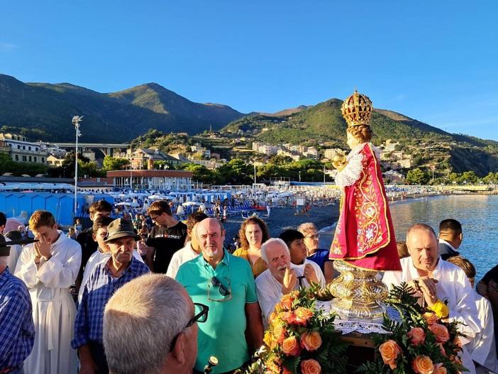 La festa di Gesù Bambino di Praga ad Arenzano