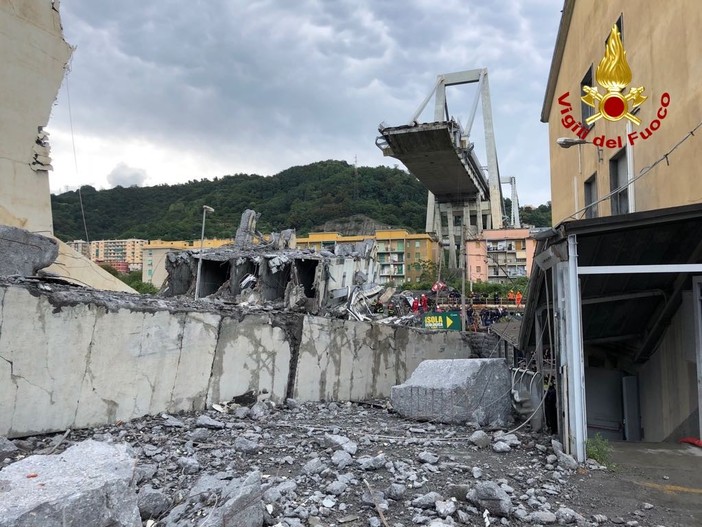 Tragedia a Genova, Rixi: &quot;Un ponte non crolla né per un fulmine, né per un temporale&quot;