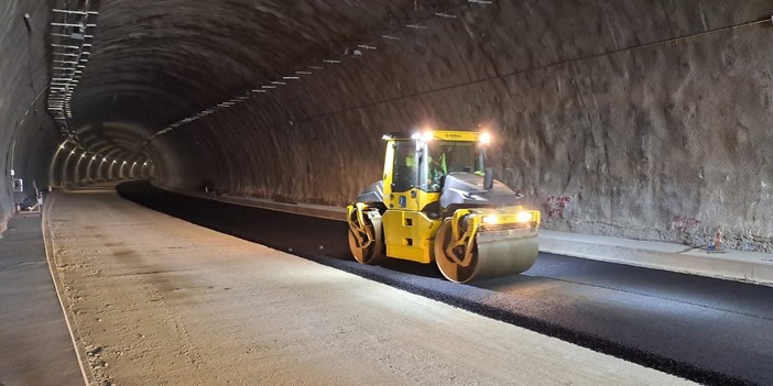 Autostrade, dopo i lavori di restauro riapre la galleria Olimpia sulla A26