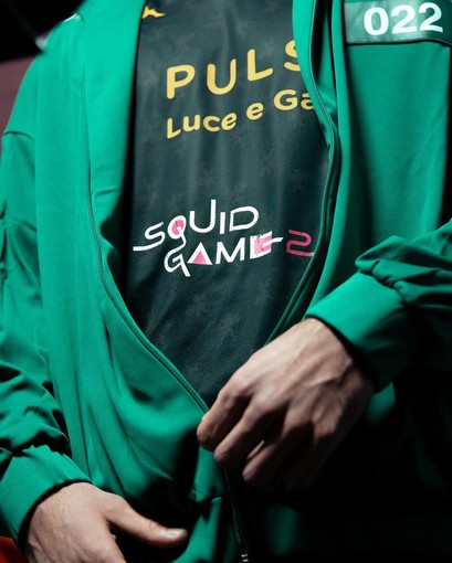 Squid Game sbarca a Genova sulle maglie del Grifone