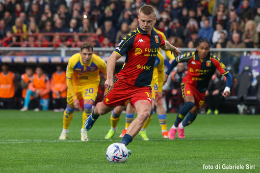 Genoa, Gudmundsson dal dischetto e tanti infortuni. Indigesto l'uovo di Pasqua del Frosinone: è 1-1