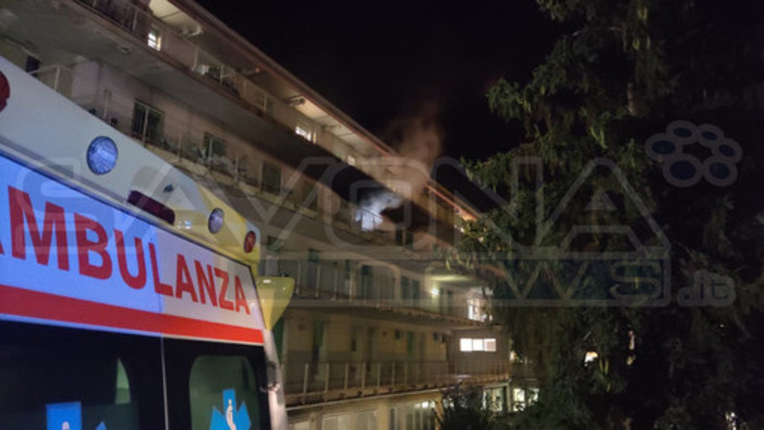 Pietra, incendio al Santa Corona, ripresa la degenza con 12 posti letto al quarto piano del Padiglione Chirurgico