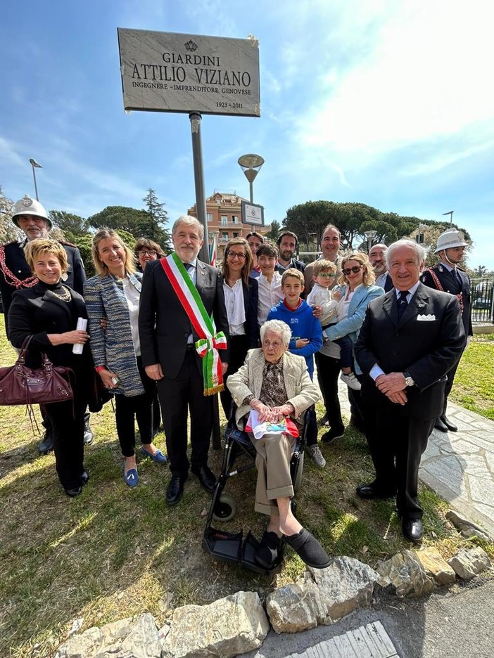 Albaro, i giardini in viale Nazario Sauro intitolati ad Attilio Viziano