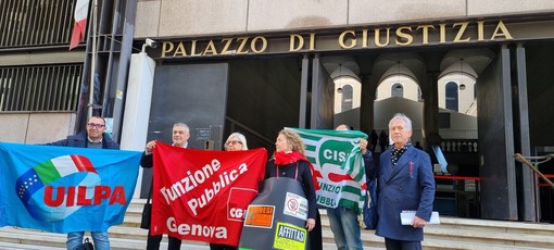 Presidio dei sindacati sotto il palazzo di Giustizia: &quot;Manca personale&quot;