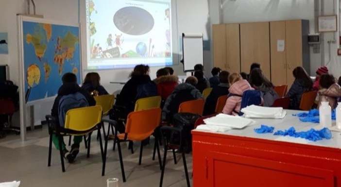 Si è conclusa la ventesima edizione del progetto “Porto Aperto” l’educational per le scuole di Porto Petroli di Genova spa