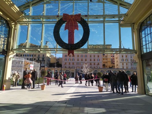 Al Mercato di corso Sardegna ‘Supereroi sul Ring’: l’iniziativa per sostenere l’istituto Giannina Gaslini