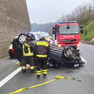 A7, incidente tra Bolzaneto e Busalla: padre, madre e figlioletta in ospedale. Traffico bloccato