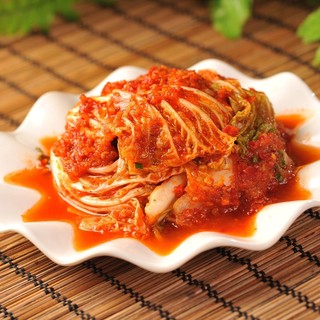 Mercoledì Veg: oggi prepariamo il kimchi di cavolo verza