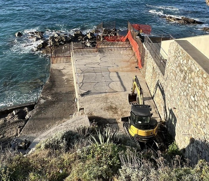 Quarto, partiti i lavori di restyling dei Bagni Monumento, riapertura in estate