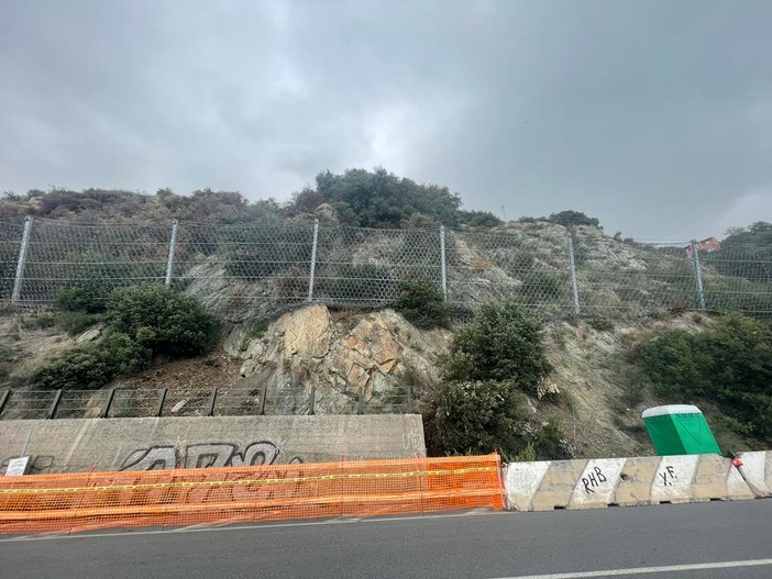 Stop alla chiusura dell'Aurelia ad Arenzano in caso di allerta gialla, Toti e Giampedrone: “Prima risposta al territorio”