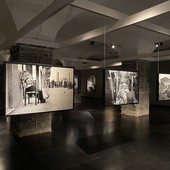 &quot;Letizia Battaglia sono io&quot;, la nuova mostra a Palazzo Ducale dedicata alla fotografa siciliana (Foto e video)