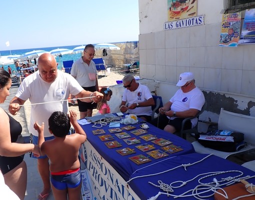 Savona, lezione di nodi marinari allo Scaletto delle Fornaci