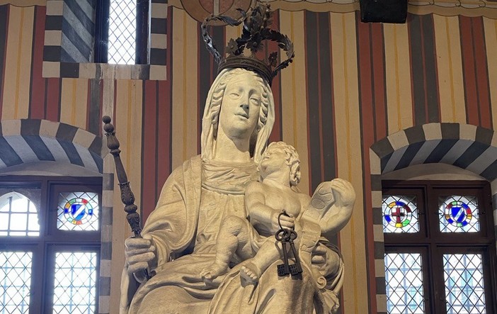 Meraviglie e leggende di Genova - La Madonna regina di Genova