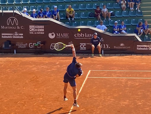 Kei Nishikori al Ferraris: la star del tennis fa il tifo per il Genoa prima dell’Aon Open Challenger