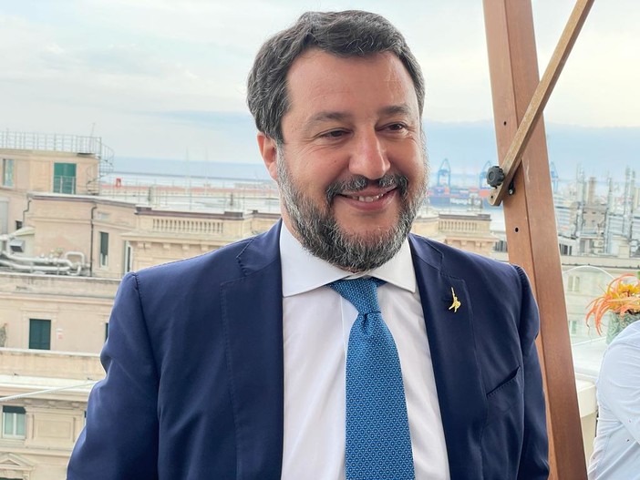 Governo, nel primo cdm Salvini approfondisce temi Gronda di Genova e ponte sullo Stretto