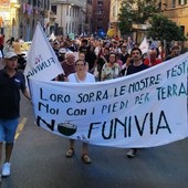 Protesta contro la Funivia Stazione Marittima-Forte Begato: al via il presidio permanente