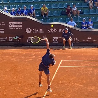 Kei Nishikori al Ferraris: la star del tennis fa il tifo per il Genoa prima dell’Aon Open Challenger