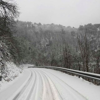 Maltempo, sabato di nuovo neve nell'entroterra di Genova fino a quota 1400 metri