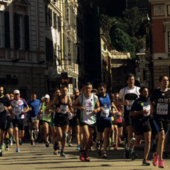 Tutti pazzi per la Mezza Maratona di Genova: domenica 16 aprile attese più di 10mila persone (Video)