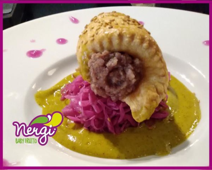 Mercoledì Veg: Gazpacho di Nergi con cannolo salato e cavolo cappuccio