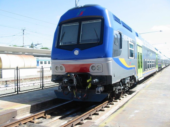 Regione, Michelucci e Battistini: &quot;Sui treni liguri ancora troppe difficoltà per i disabili&quot;